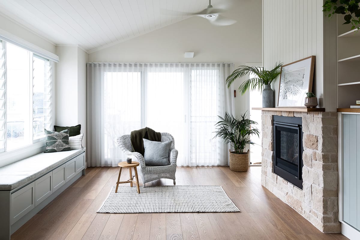 Fendi wideplank in this oceanfront abode.